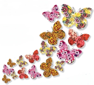 una serie di farfalle create con delle fantasie floreali