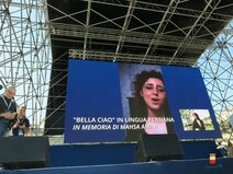 manifestazione pace plebiscito