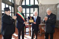 La Medaglia della Città di Napoli a Salvatore Palomba