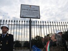 In via Posillipo una targa per ricordare Etienne Jules Marey