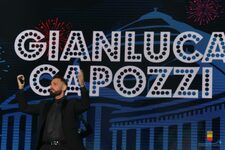 Capodanno: circa cinquantamila in piazza Plebiscito a Napoli