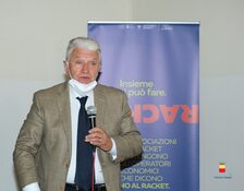 Al Maschio Angioino premiati imprenditori e operatori economici napoletani che hanno denunciato fenomeni di racket