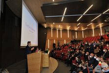 Una foto dell'incontro al Mann