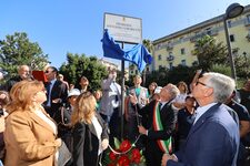 Intitolati ad Antonio Amoretti i giardini di piazza Quattro Giornate