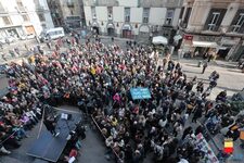 Una foto della manifestazione in piazza