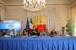 Vedi Napoli d'estate e poi torni