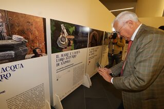 “Il mare e l’acqua. L’oro azzurro di Napoli” e le “stazioni dell’acqua” delle Linee 1 e 6 della Metropolitana