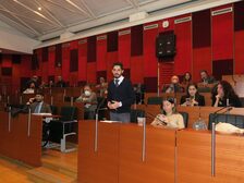 Una foto della seduta del Consiglio