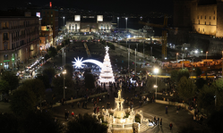 "Illuminiamo Napoli 2025"