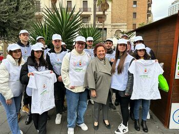 Vedi Napoli e poi torni, da oggi in strada i giovani tutor turistici