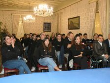 L’Assessore allo Sport e alle Pari Opportunità Emanuela Ferrante ha premiato le atlete e gli atleti della "Waterpolo Napoli Lions"