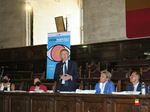 La presentazione di "Vedi Napoli e poi torni" al Maschio Angioino