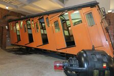 Una foto della cerimonia di riapertura della funicolare