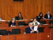  Una foto della seduta del Consiglio