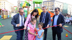 Ripristinate le giostrine e riqualificata l’area verde a piazza Nazionale