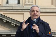 La scultura "Key of Today" a Piazza Mercato