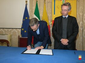 Dallo sviluppo all'innovazione: un Protocollo unisce Napoli a Bologna