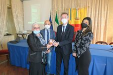 Consegnati 5 immobili di proprietà comunale ai legittimi assegnatari